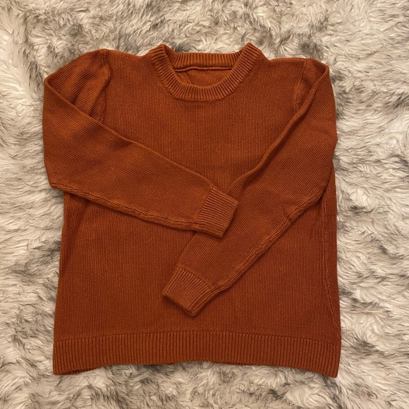 Rust Open-Back Sweater - Picture 2 of 4